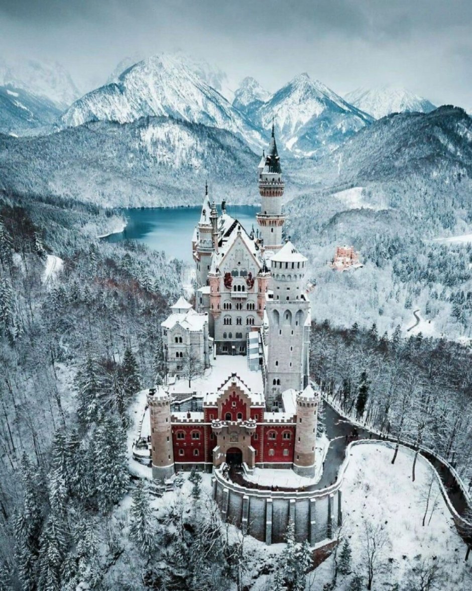 Людвиг баварский замок Нойшванштайн