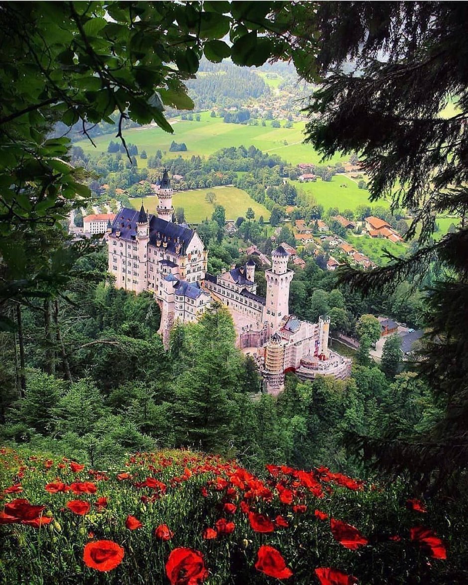 Нойшванштайн, Бавария, Германия