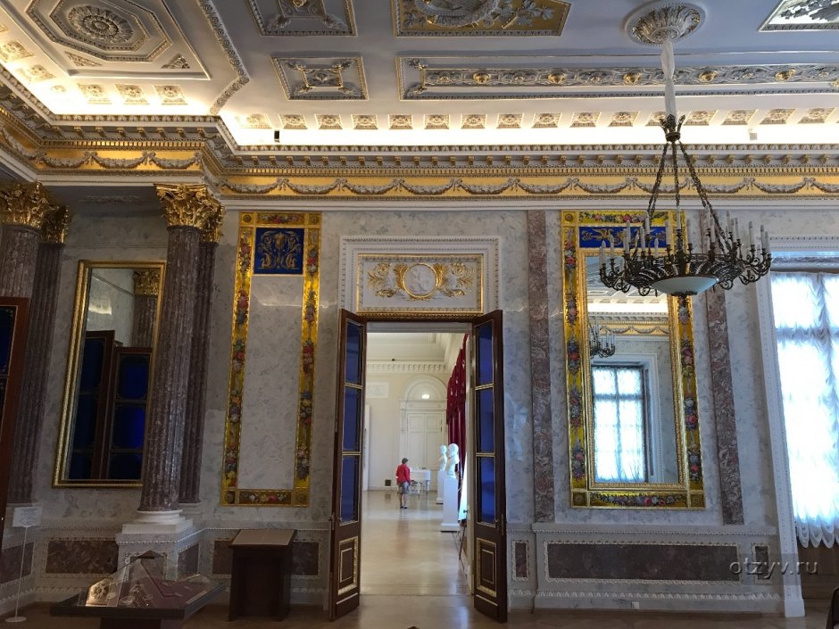 Михайловский дворец Тронный зал