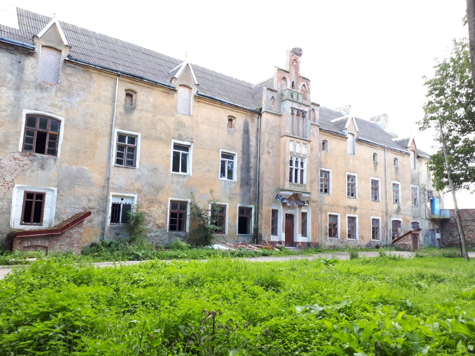 Замок Вальдау низовье