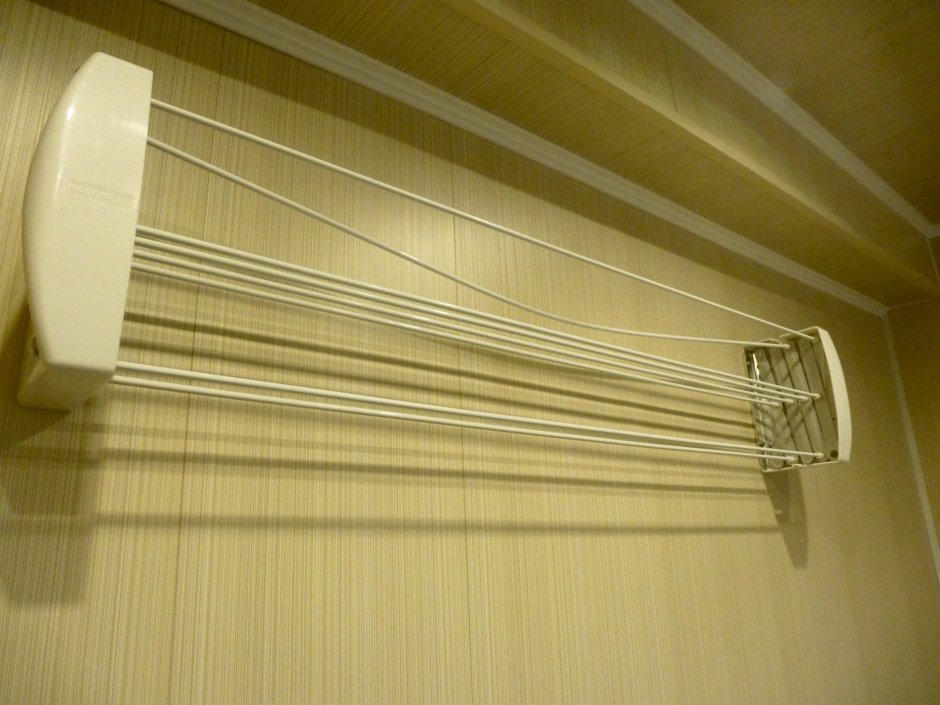 Сушилка для белья настенная Leifheit 83304 Teleclip 74 Extendable (белый)