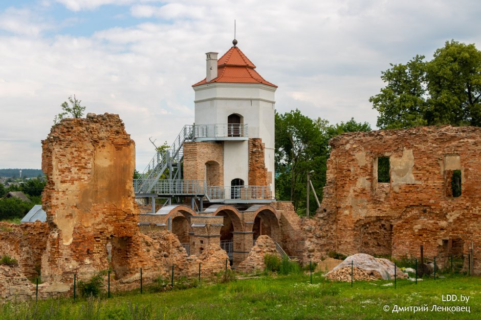 Замок Ольшанский