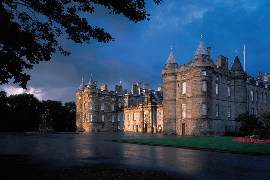 Замок Балморал Шотландия интерьер