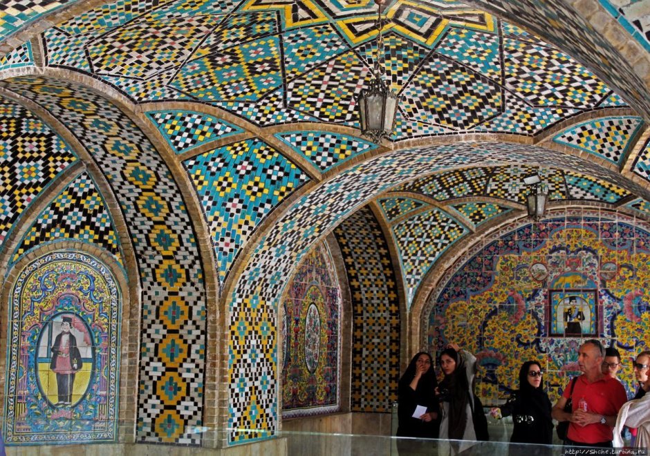 Дворец Голестан Тегеран карандашом