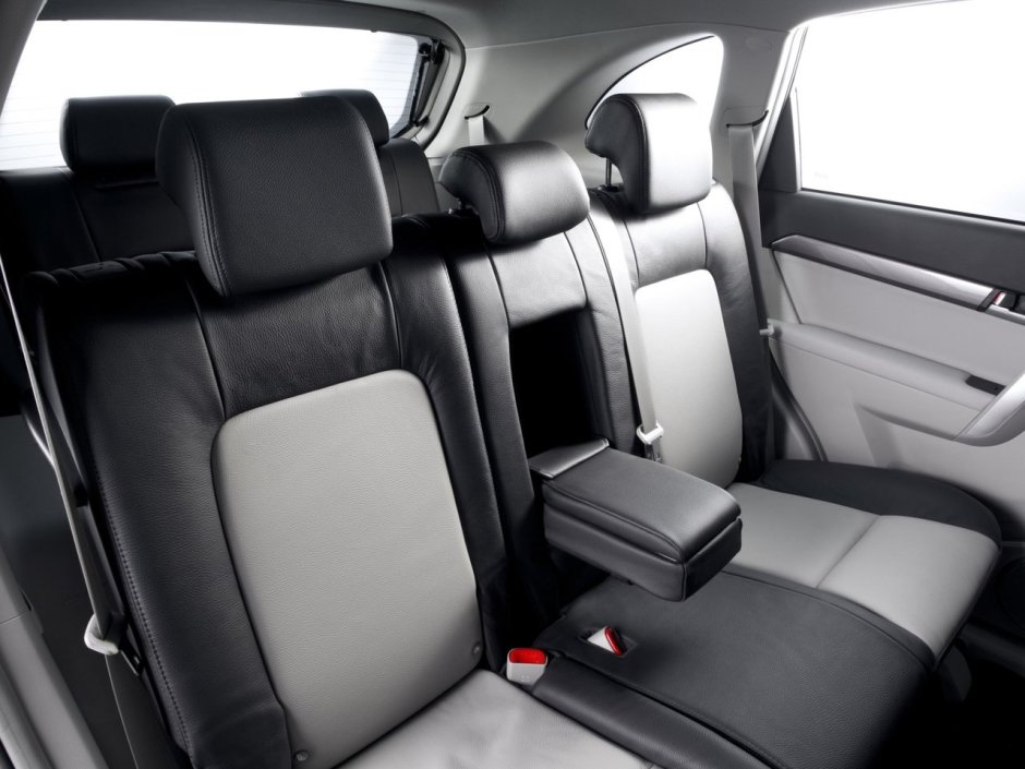 Chevrolet Captiva 2014 салон