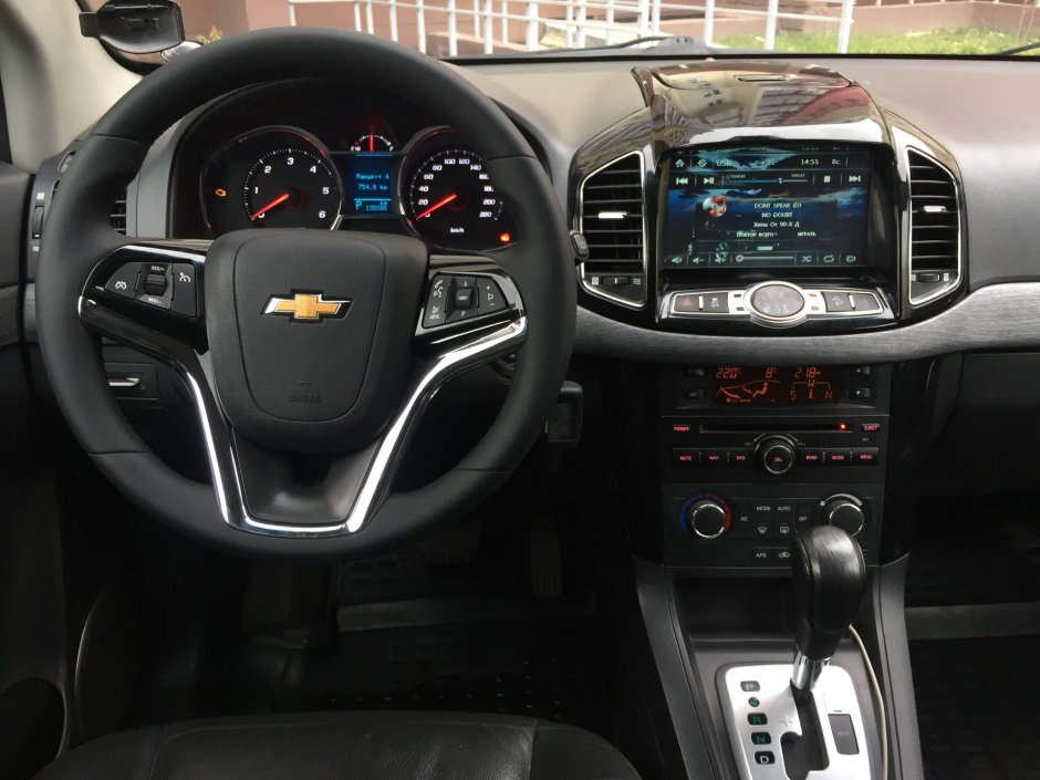 Chevrolet Captiva 4 салон