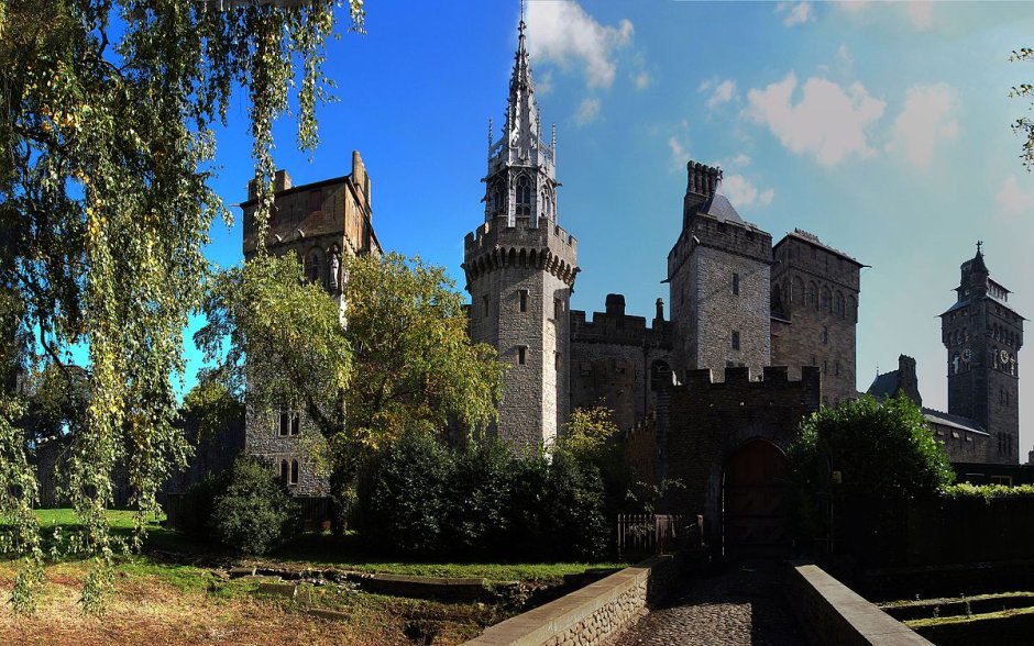 Замок Кардифф (Cardiff Castle)