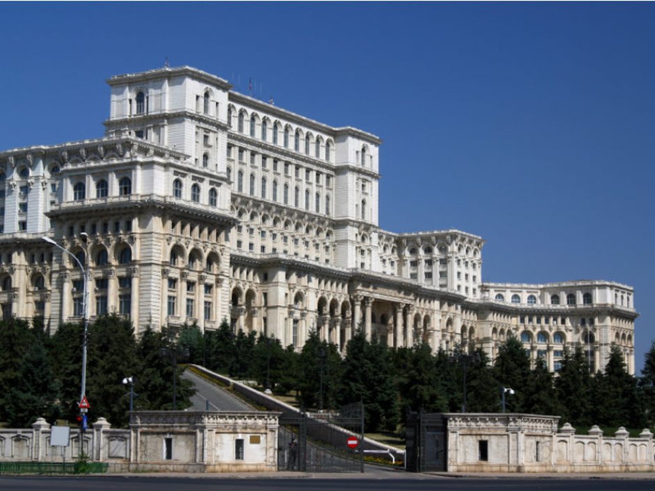 Дворец парламента Румыния
