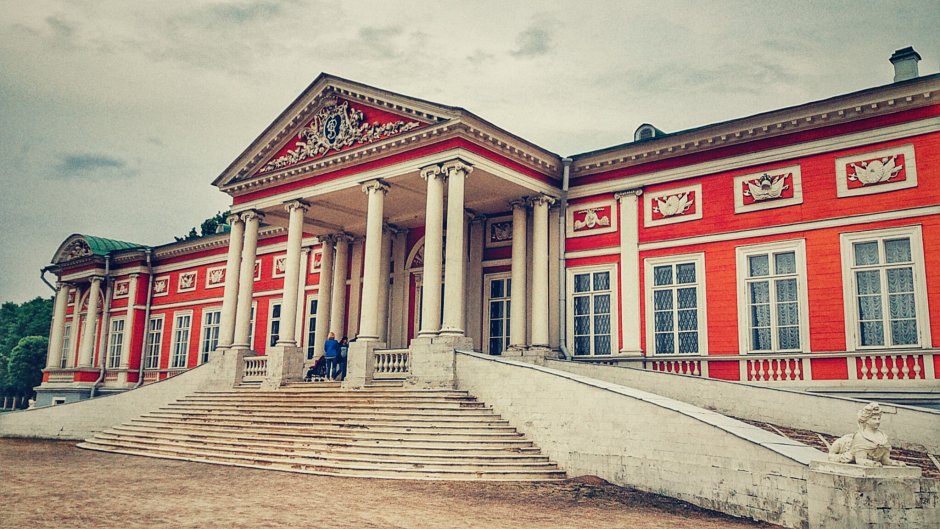 Вестибюль дворца усадьбы «Кусково»