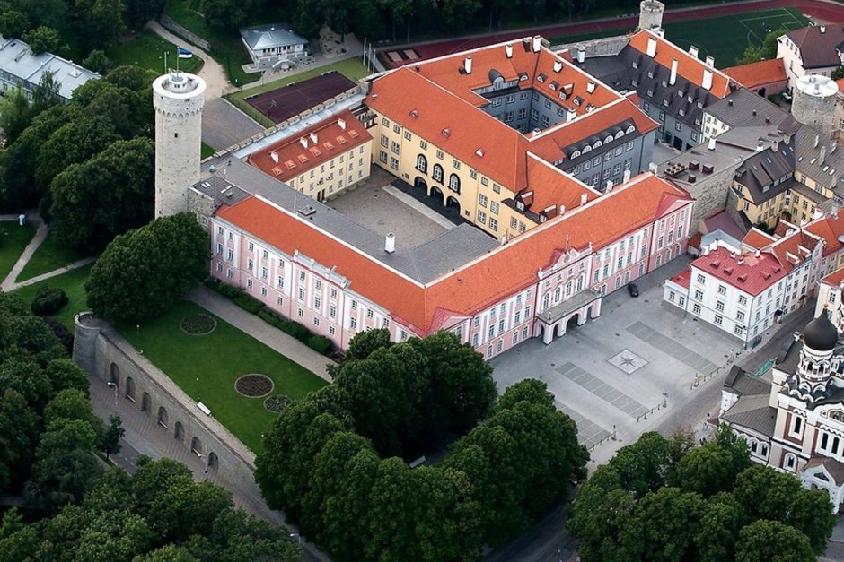 Рыцарский замок Тоомпеа Таллин