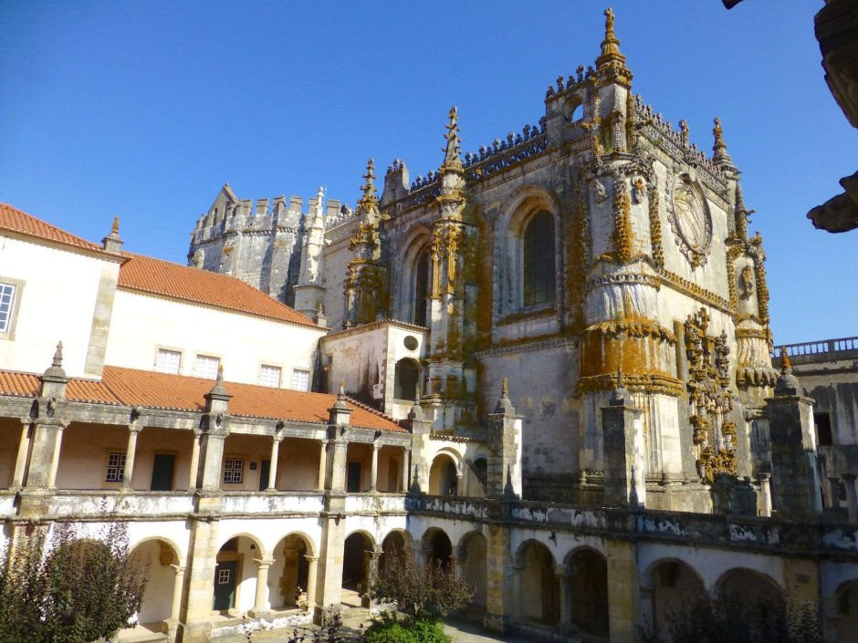 Замок тамплиеров в Португалии Томар