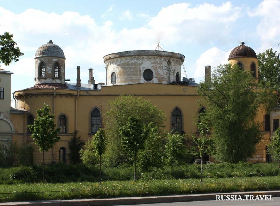 Чесменский дворец ГУАП