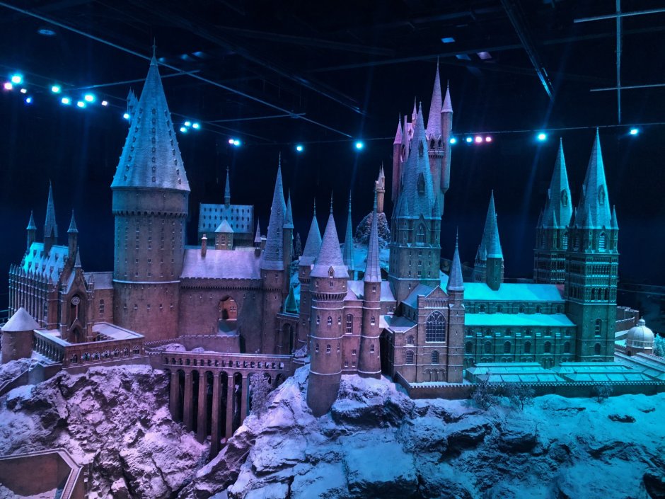 LEGO Hogwarts Castle moc
