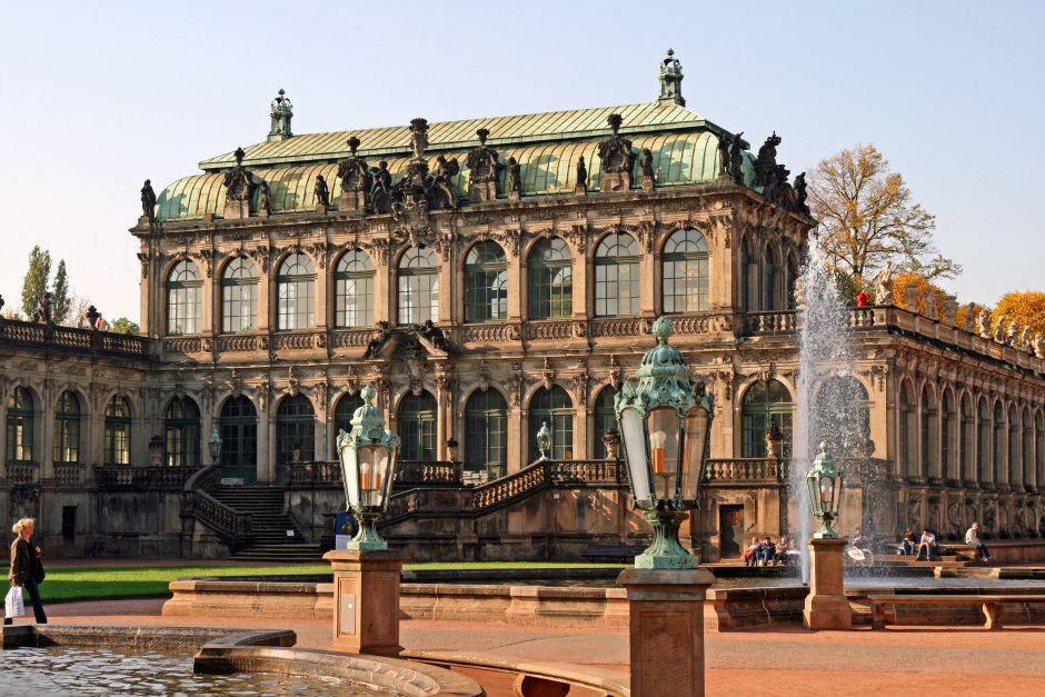 Дворцовый ансамбль Цвингер в Дрездене
