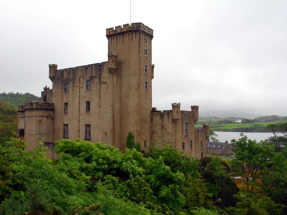 Дворцы и замки Шотландии