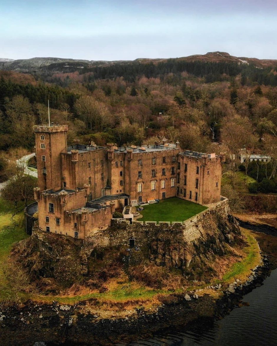 Замок Данвеган Шотландия фото внутри