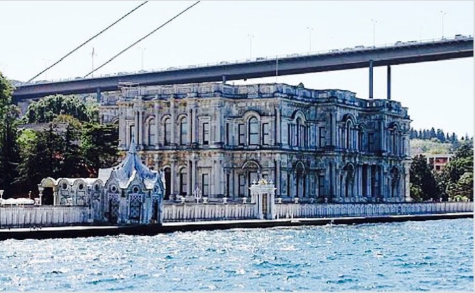 Дворец Бейлербей в Стамбуле внутри