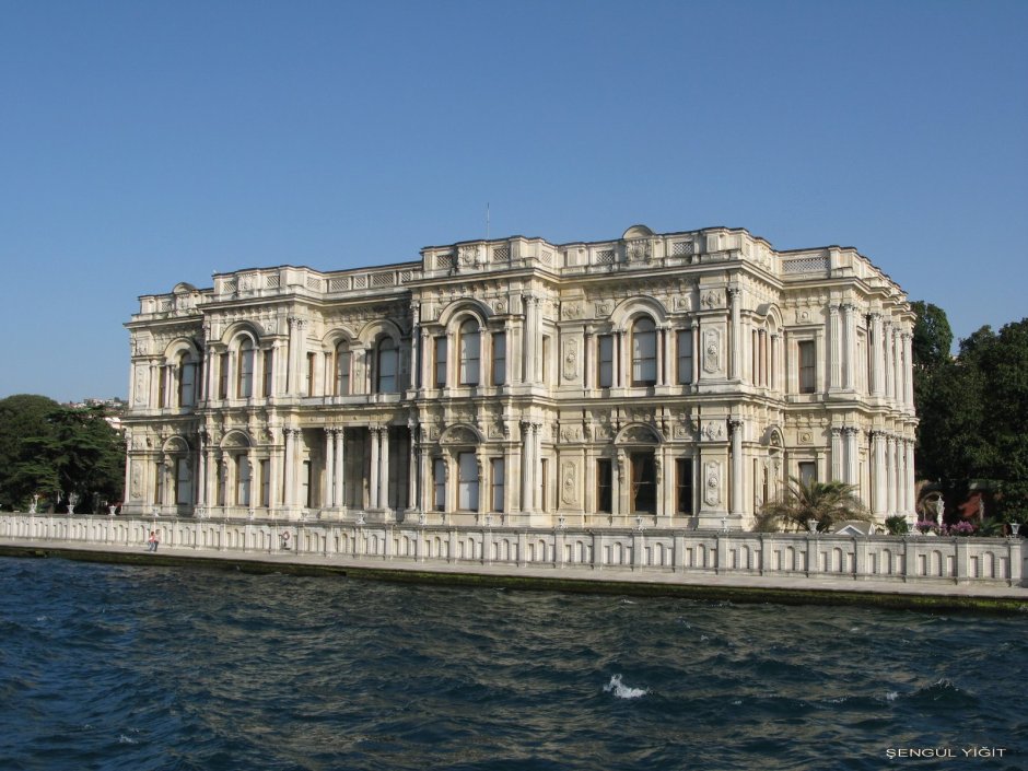 Долмабахче дворец музей