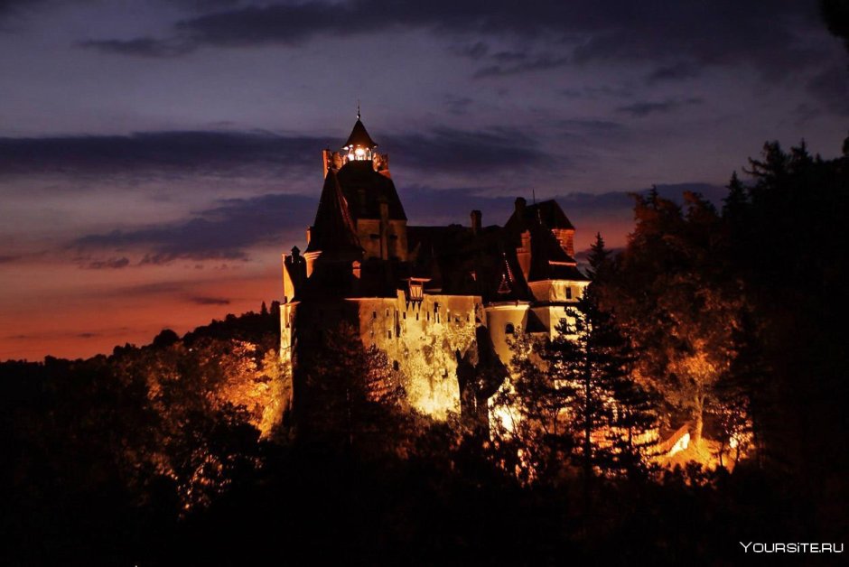 Румыния замок Дракулы внутри