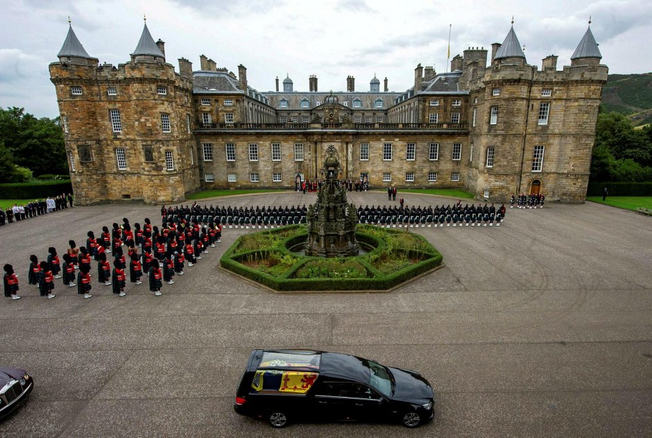 Holyrood Palace Edinburgh