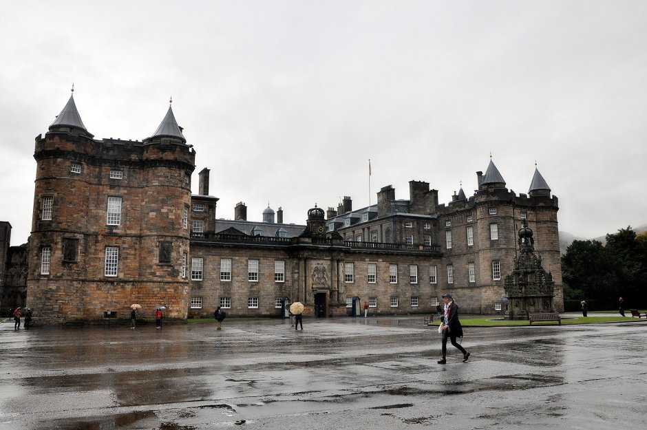 Резиденция королевы Великобритании в Шотландии