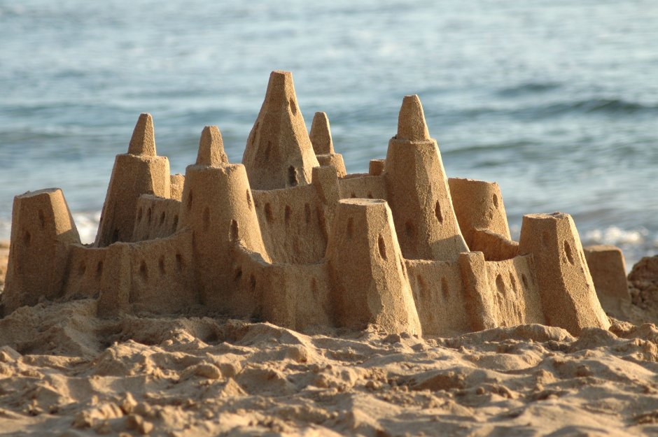 Обои песочный замок