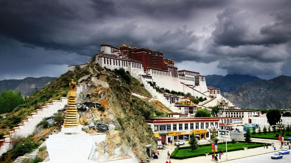 Лхаса дворец Далай ламы
