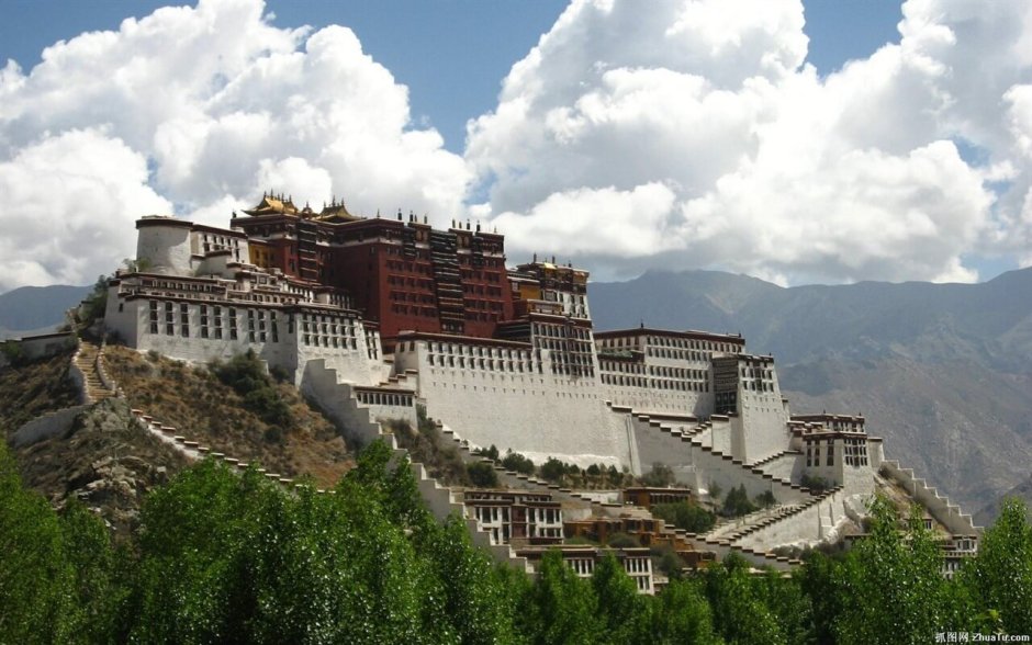 3. Дворец Потала (г. Лхаса, Тибет)