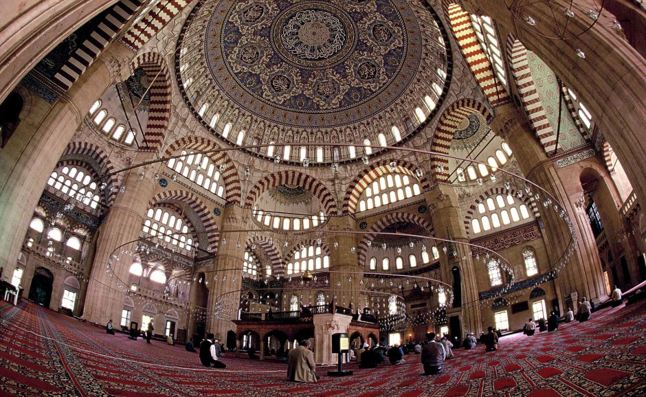 Мечеть Селимие двор
