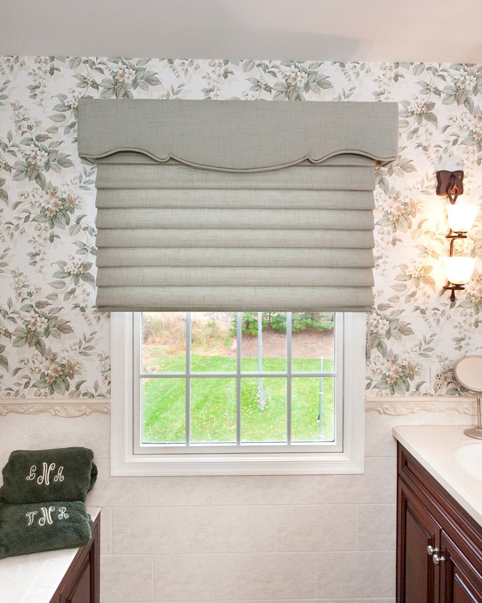 Hunter Douglas карниз