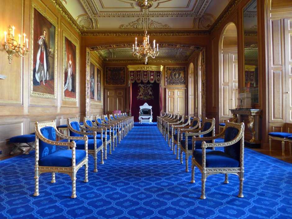 Замок Букингемский дворец