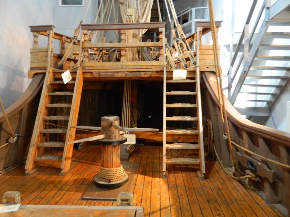 Борт деревянного корабля
