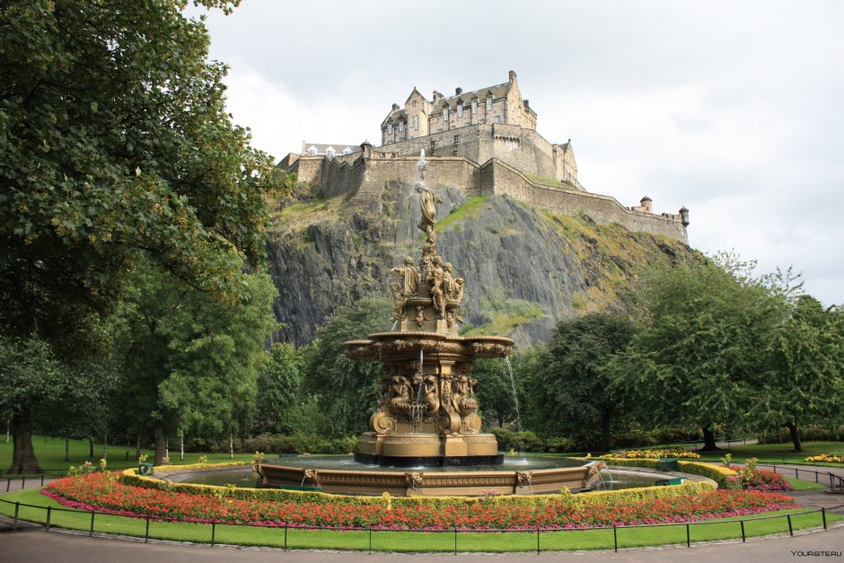 10 Место: Эдинбургский замок, Эдинбург, Шотландия