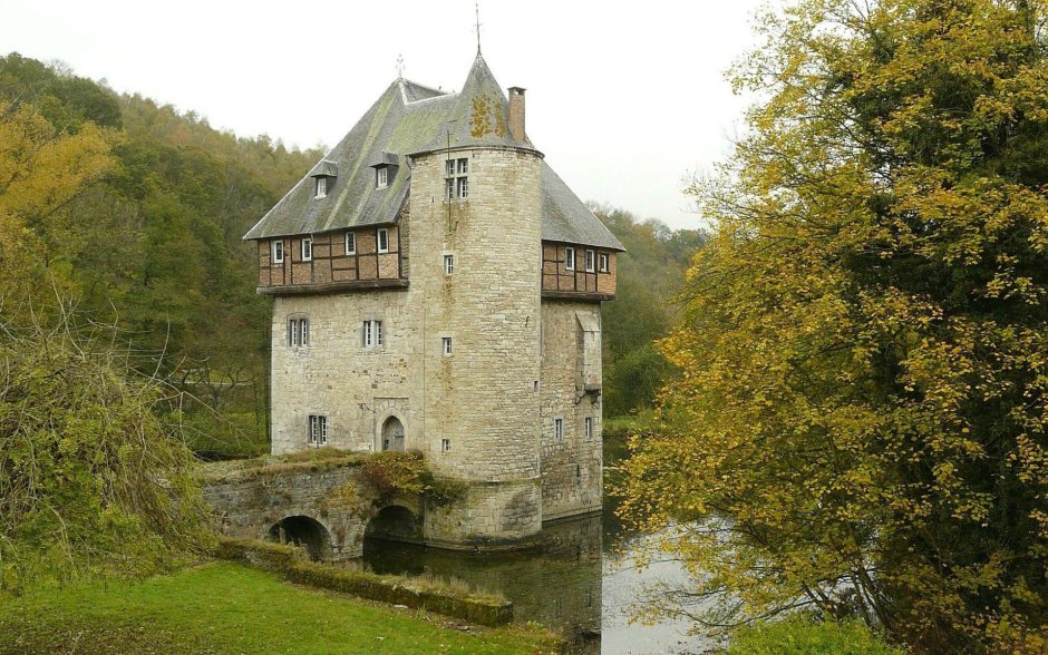 15. Замок Нойшванштайн (Бавария, Германия)