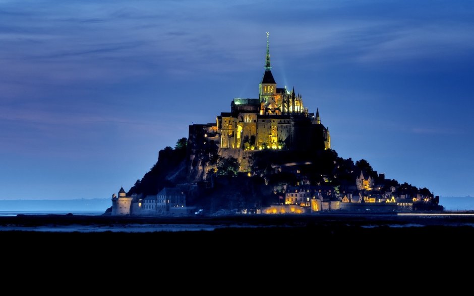 «Гора Святого Михаила» (Mont-Saint-Michel, Франция)