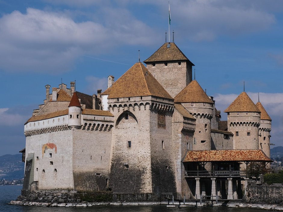 Романский стиль Шильонский замок
