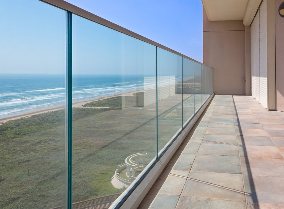 Frameless Glass Balustrade