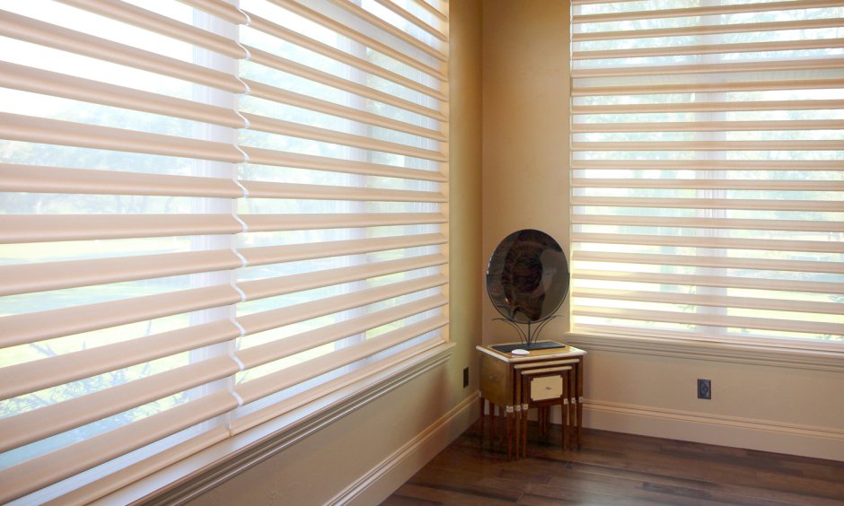 Москитные сетки плиссе Hunter Douglas