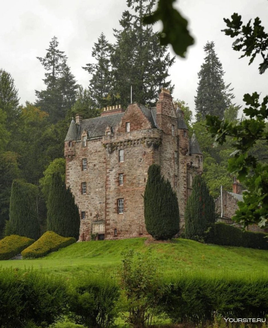 Шотландия, замок Эйлен-Донан рассвет