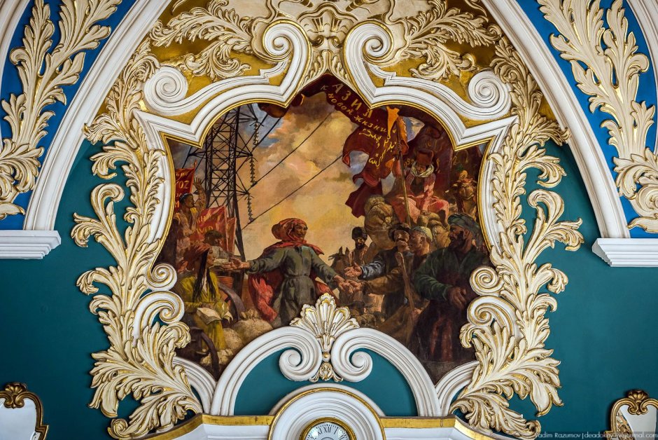 Лансере росписи залов Казанского вокзала