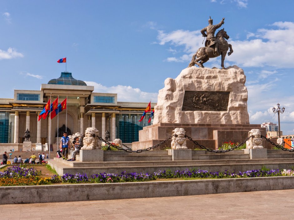 Дворец правительства Монголии Улан-Батор