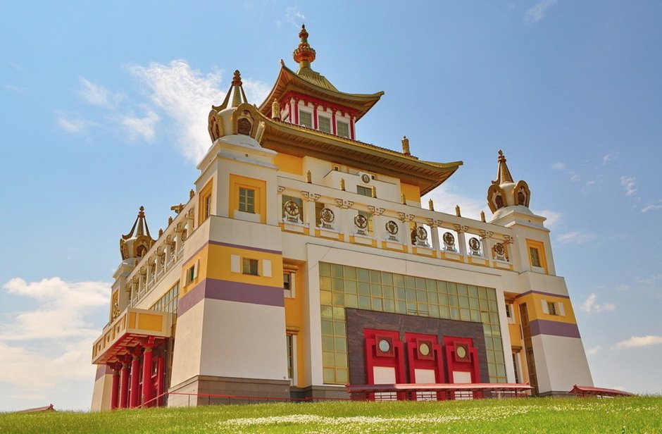 Гиф монгольский дворец