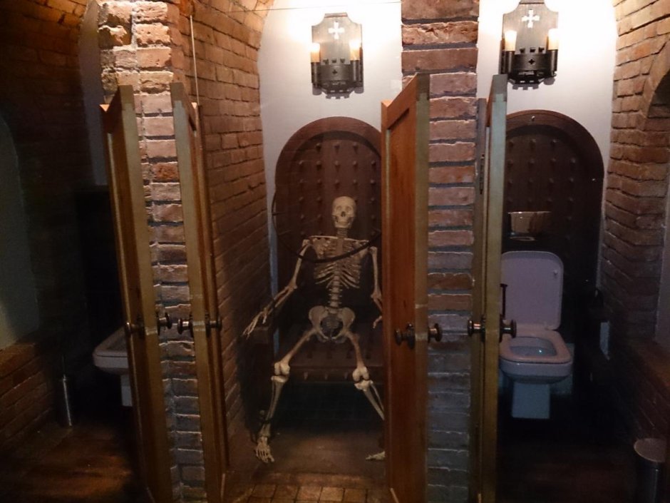 Замок Нессельбек в Калининграде