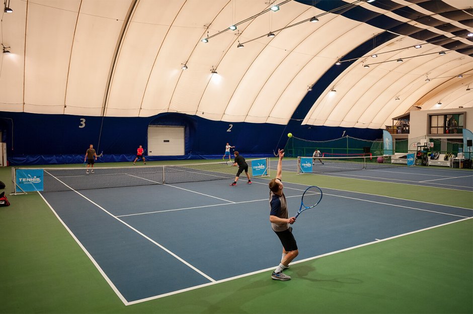 Теннис корт в Новосибирске