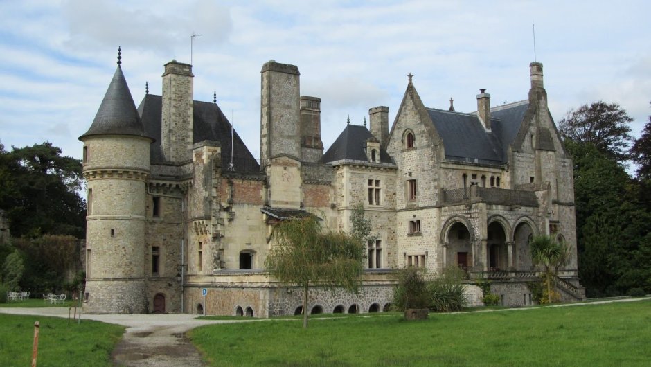 Средневековый замок Жослен, Франция