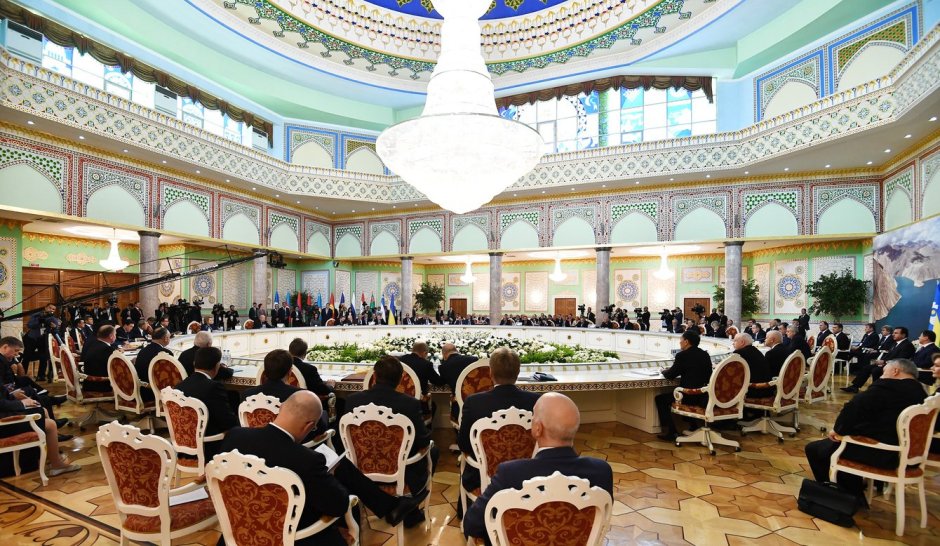 Президентский дворец Душанбе внутри