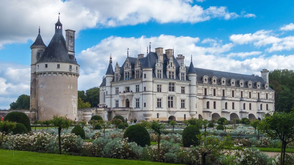 Франция пригород замки