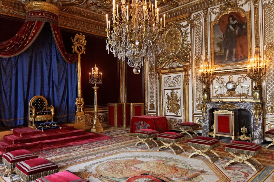 Интерьер дворца Фонтенбло Франция