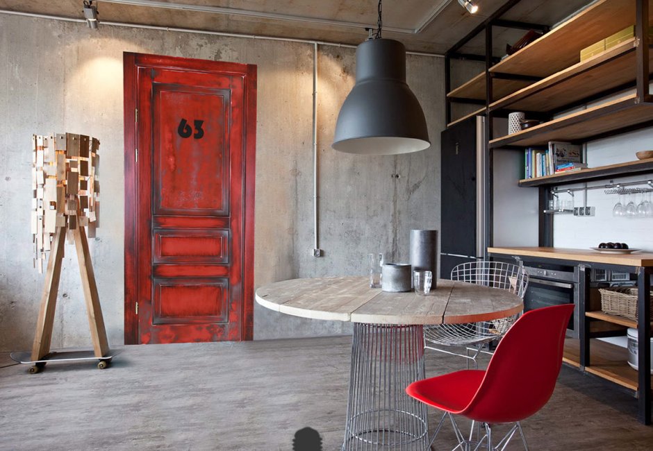 Дверь в Индустриальном стиле