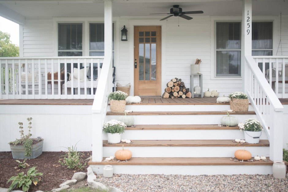 Porch Wall close-up